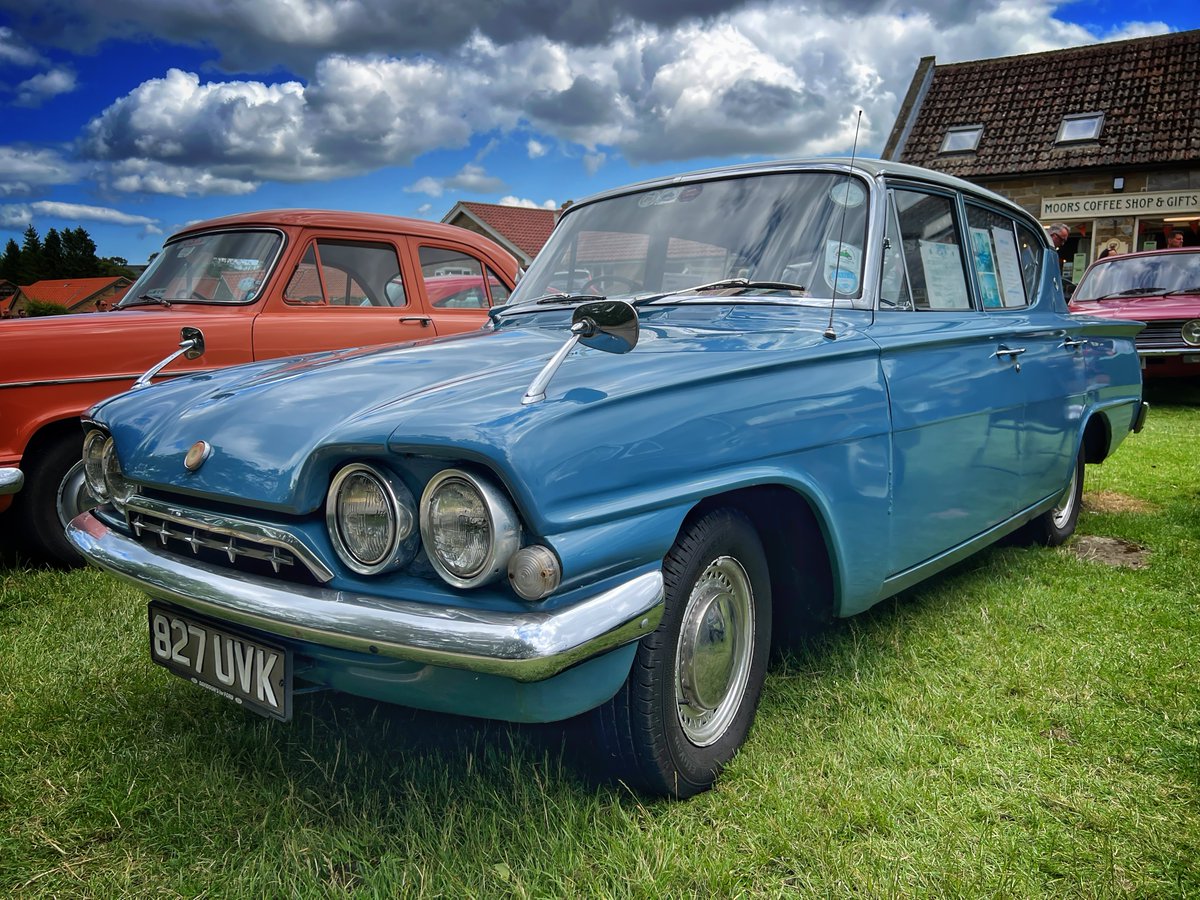 pmhimages's tweet photo. Let's have another look at that lovely Consul Classic

Prints, downloads etc available on the full Heartbeat gallery on https://t.co/Fq2V5ATdP6

#Ford #ConsulClassic #car #cars #Heartbeat #carenthusiast #carenthusiasts #petrolheads #britishmotors #britishmotorenthusiast https://t.co/OsUmpMB6EX