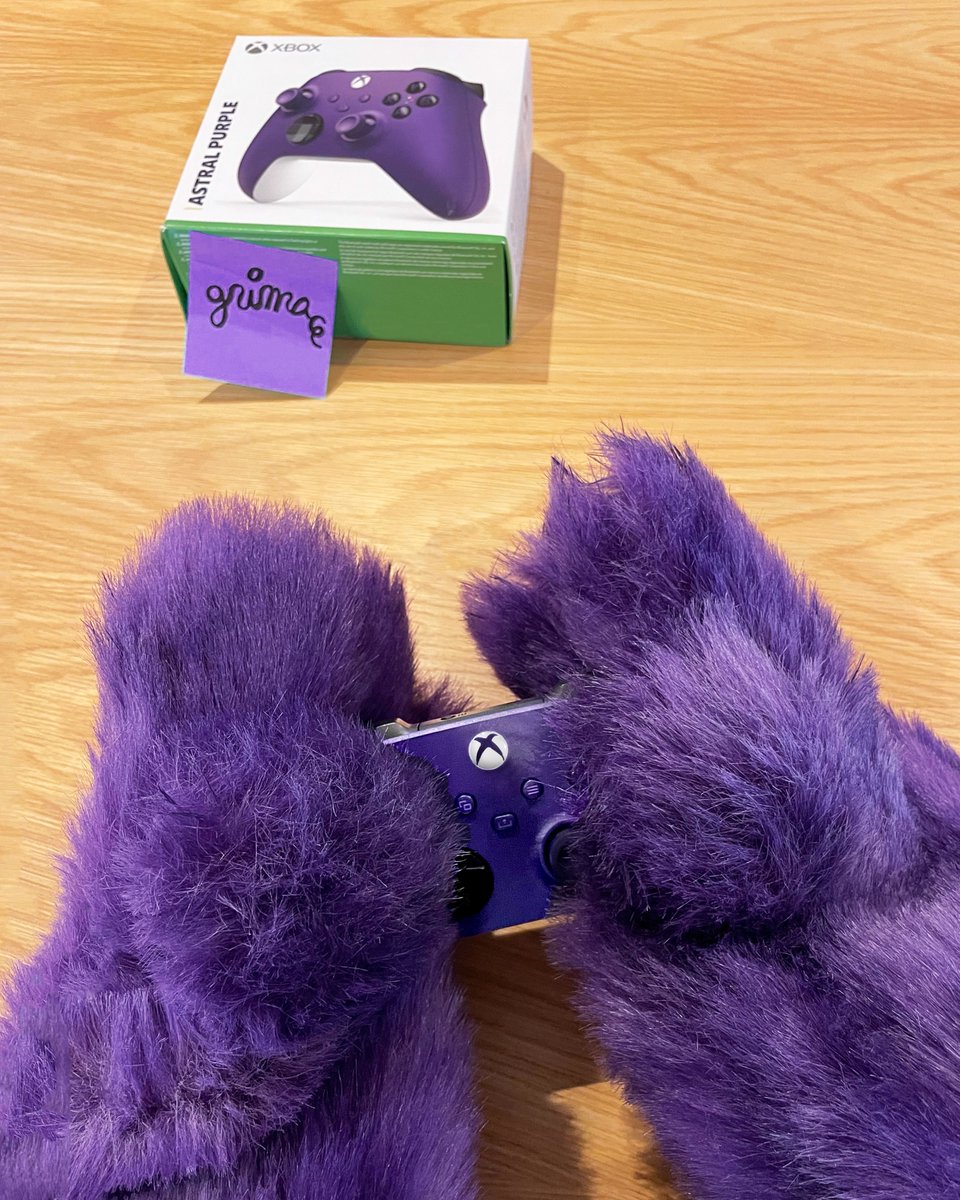 mY thumbbs too big to pussh buttonsss, thanks xbbox