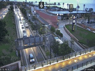 3CatInfoViari's tweet image. 🙋‍♀️Bon dia! 
🚗Cues d'hora punta als accessos a BCN i vies principals de l'àrea metropolitana
⚠️B-23: retencions #ElPapiol - #SantJoanDespí -&amp;gt; BCN, per accident. 1 carril tallat
⚠️Pas alternatiu a l'N-IIz a #Castellolí per vehicle avariat
#equipviari