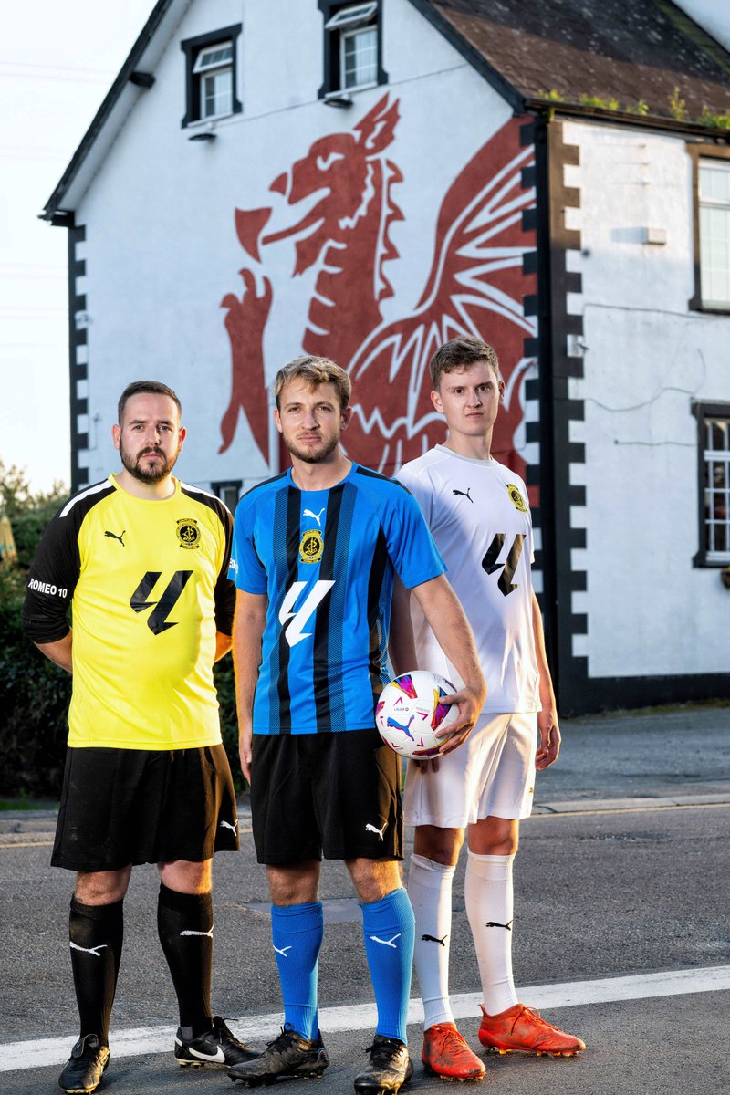 LaLigaEN's tweet photo. LALIGA ✖️ Clwb Pêl Droed Llanfairpwllgwyngyllgogerychwyrndrobwllllantysiliogogogoch Football Club

@cpdllanfairpwll | #ThePowerOfOurFútbol  | #ComeOnPwll https://t.co/w2koohBlZQ
