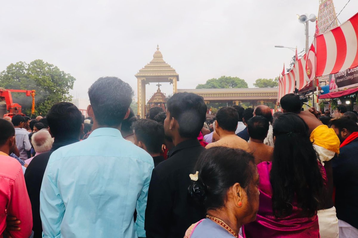 KALIARULAR_EROS's tweet photo. TODAY AT THER At #NALLUR CAR Festival #NALLURKANDASWAMYTEMPLE #JAFFNA #NALLURAN #BLESSED #FULLPOWER ๐๐๐๐๐๐๐ฅ๐ฅ๐ฅ๐ฅ๐ฅ๐ฅ๐๐
#DaughterOfEROS ๐๐ฝ ๐ ๐๐๐ #Home #HomeSweetHome 13.9.2023 #JaffnaKingdom ๐ https://t.co/6lTdgjUFRN
