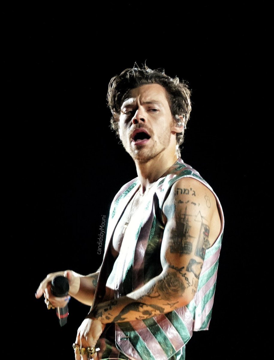 irHarryStyles's tweet photo. https://t.co/ZYdDgm0cVC