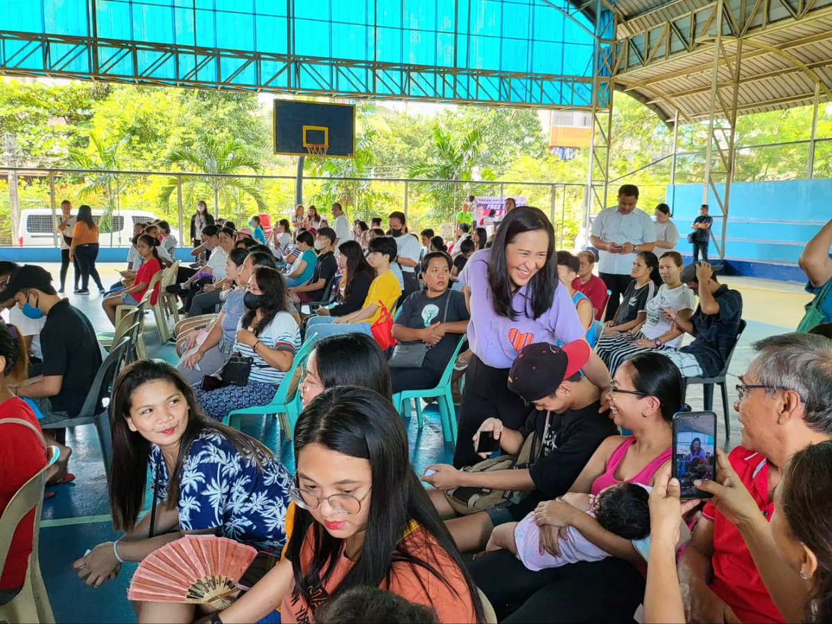 QCMayorJoy's tweet image. Libreng Laboratoryo, Konsulta, at Gamot Para sa Lahat! #LabForAll

Kasabay ng pagdiriwang ng kaarawan ni Presidente Ferdinand “Bongbong” Marcos ay isang week-long medical/dental caravan naman ang hatid ng Quezon City Health Department para sa QCitizens.