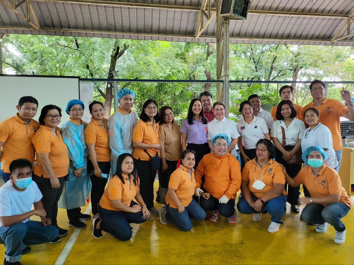 QCMayorJoy's tweet image. Libreng Laboratoryo, Konsulta, at Gamot Para sa Lahat! #LabForAll

Kasabay ng pagdiriwang ng kaarawan ni Presidente Ferdinand “Bongbong” Marcos ay isang week-long medical/dental caravan naman ang hatid ng Quezon City Health Department para sa QCitizens.