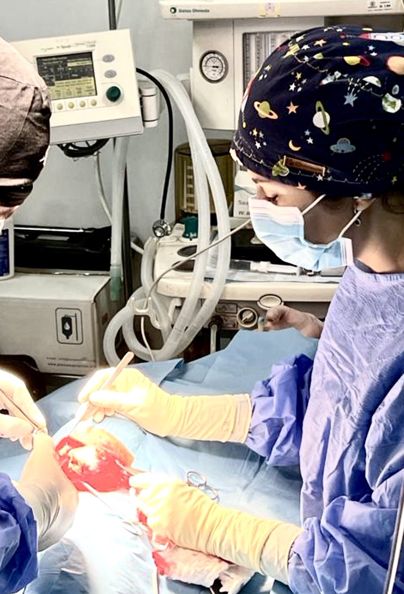 Tary102's tweet photo. Encephalocele
My first attendance, I enjoyed this operation more than expected ππ»
#Neurosurgery #O.R. #My_life #My_Diaries #cool_stuff https://t.co/T2XDpvST2u