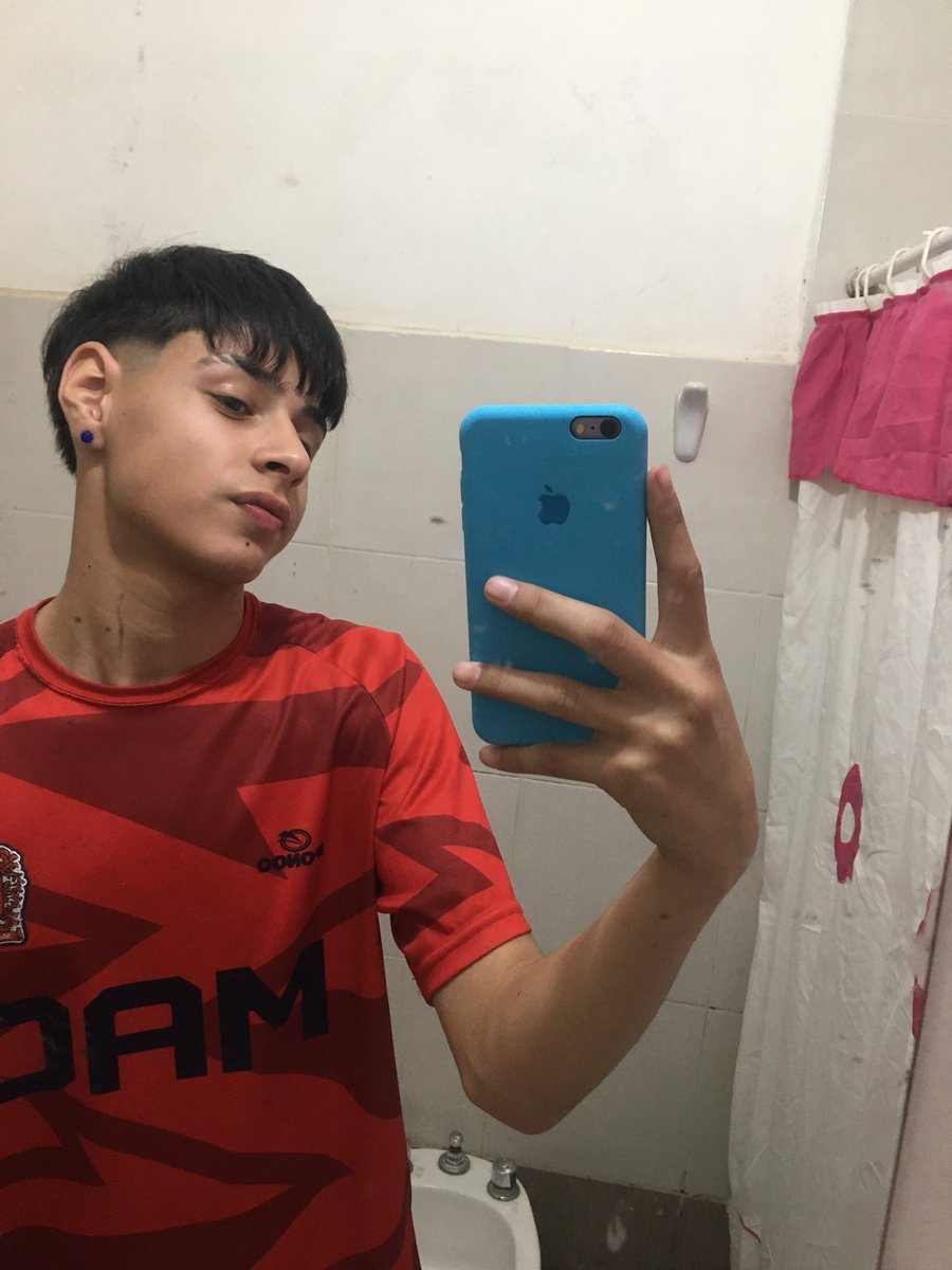 💋