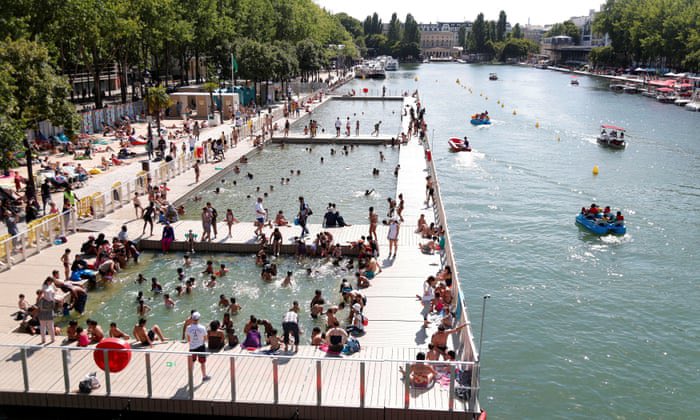 jaowallace's tweet photo. 🏊‍♀️France: Macron invests €1.4bn to cut the crap from the River Seine for 2024 Olympic swimming in Paris🏊‍♀️

💩England: Sunak cuts nutrient neutrality pollution legislation for house builders that will destroy our rivers💩

The House of Lords MUST defeat this ecocidal insanity‼️ https://t.co/d6XDMthWHz