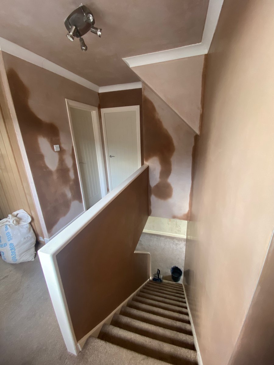 Hall stairs landing skimmed over