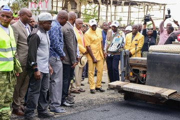 NickRutoo's tweet photo. President William Ruto during the launch and upgrading to the bitumen standard of Tagwa - Mbiriri-Warazo Jet - Maragima Ol Pejeta camp to Joni River roads.   The 63KM- road will improve the infrastructure of Kieni East.  #PromisesKept   Kenya Kwanza At one https://t.co/mLWKXydFQT