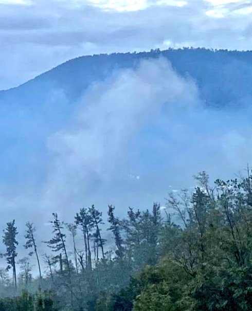 XingolaUsurbil's tweet photo. Iraila indartsu hasi dute batzuk, betiko martxan, betiko zikinkeriarekin... 😷
2023-09-13 / 07:45 / #Usurbil
#ClimateEmergncy

@usurbiludala @EHBilduUsurbil @usurbilsortu @AireBira @EguzkiEH @ErrausAurkMugi @OEIT_GEIS @OrainIngurumena @Ingurumena_Eus @medioambiente @mitecogob https://t.co/wbLSaQujPz