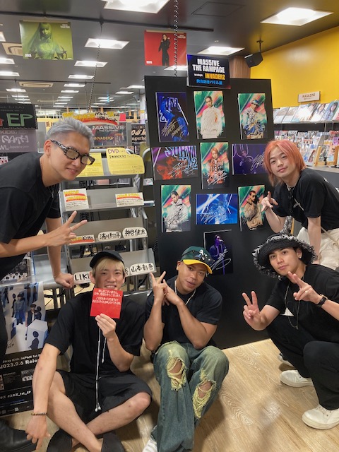 タワーレコードなんばパークス店 on X: タワーレコードなんばパークス店 on X: