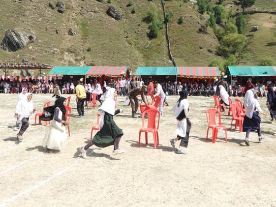 RR1751995's tweet photo. Embrace the spirit of unity and diversity at the Machhal Cultural Festival. Let's celebrate our heritage together.
#MachhalMela2023
#CelebrateMachhal
#MachhalFest
#FestivalVibes
#MachhalTraditions https://t.co/OMuN6Bijic