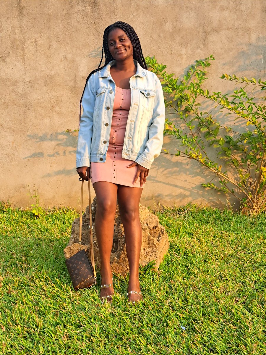 EmmaMwale6's tweet photo. @melanin https://t.co/r6WutQxI1H