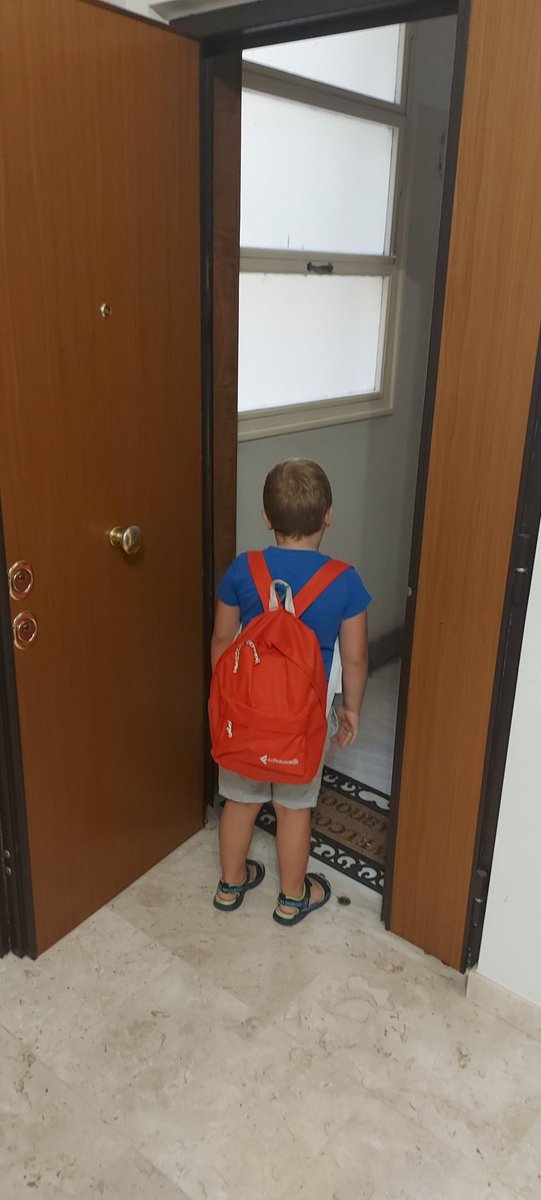 UgoliniLorenzo's tweet photo. E quindi #fotozainetto pure io.
Direi #rafikiday ma come pensavo/temevo so' core de buro.
Vai amore mio, e fai parlare pure la maestra qualche volta. https://t.co/mP5cLyxiYF