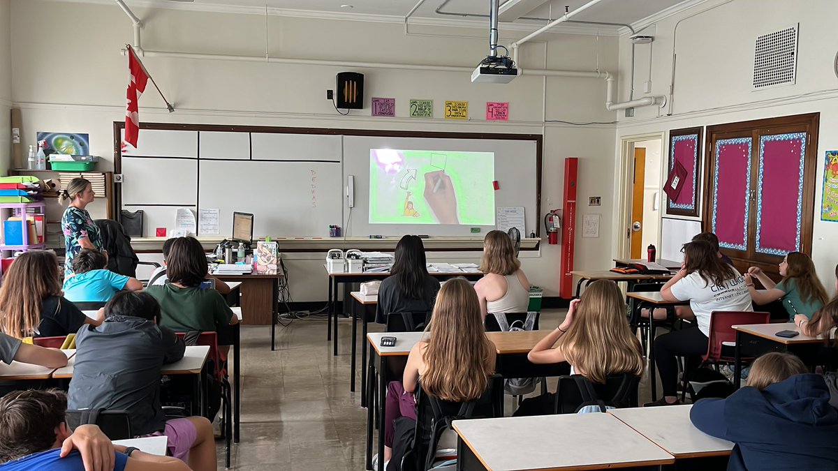 atbray's tweet image. Exploring Inquiry based learning and Guiding Questions in our #IntegratedLearning @HfxCentJH!