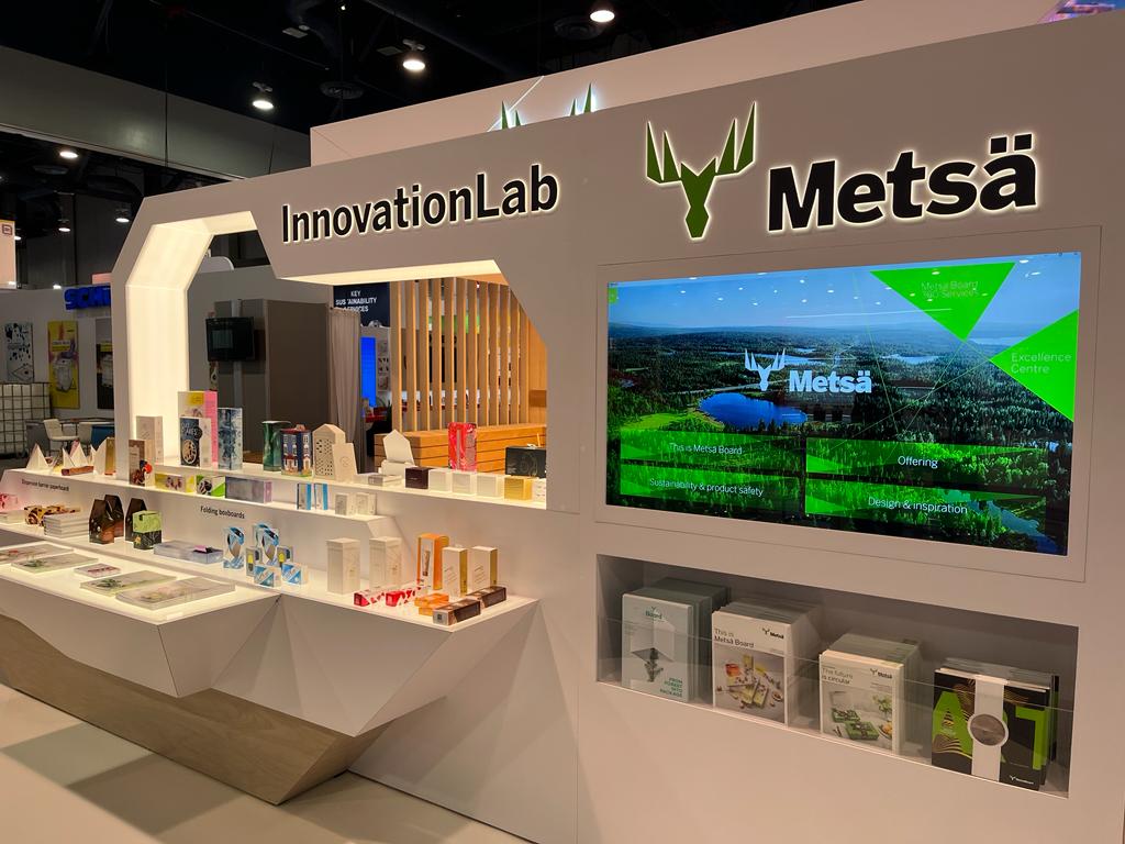 MetsaBoard's tweet image. Final day of @packexposhow is about start in Las Vegas. What a great time we have had so far! Join us at booth N-9216, explore our lightweight packaging solutions or take a breather at our sauna lounge. #packexpo2023 #sustainablepackaging #paperboard #packagingdesign