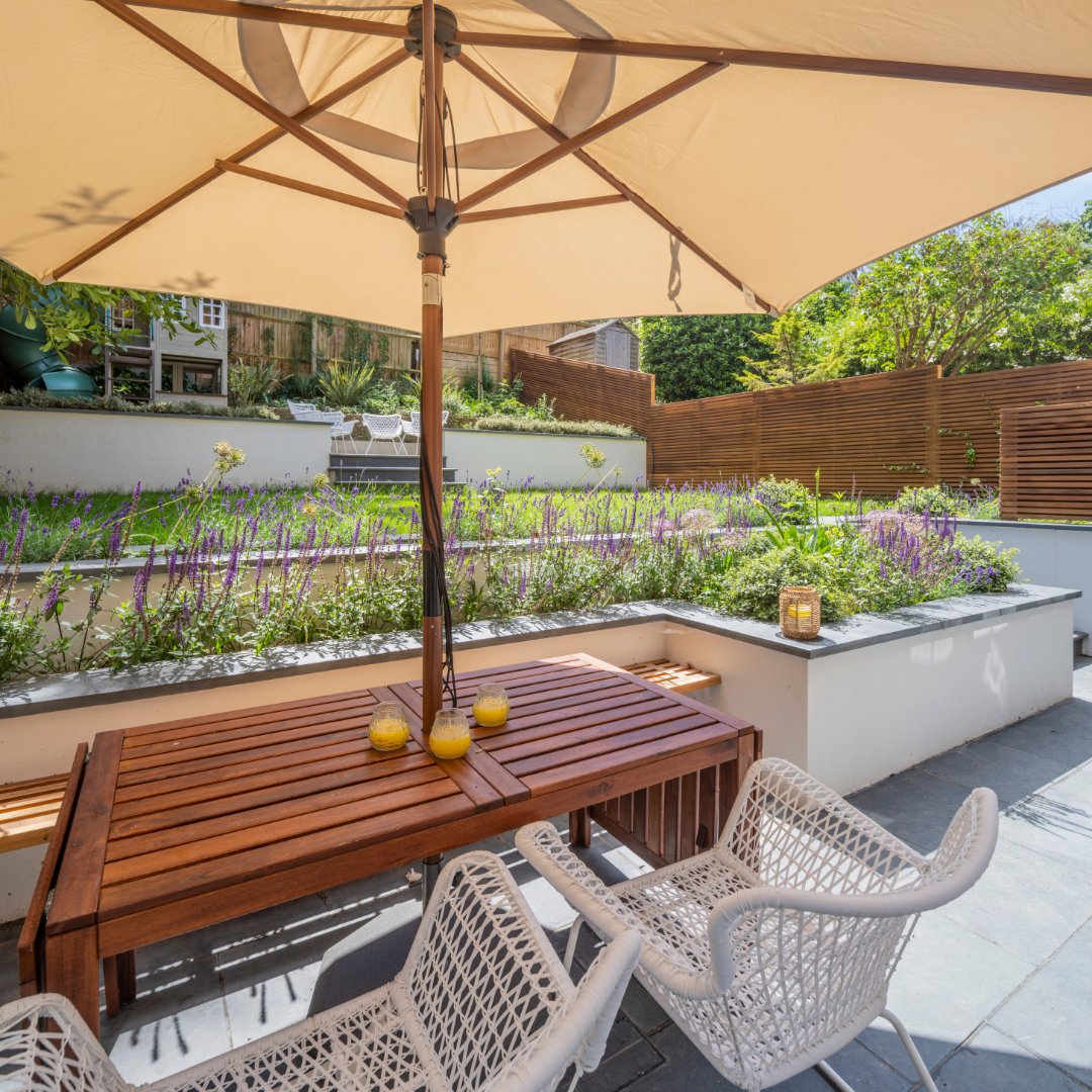 AllDoneDesign's tweet image. Holding onto that last bit of summer, here are some of the different ways you can design your garden to suit the space you have to work with 🌿🌼🐝 Which one is your favourite? #GardenInspiration