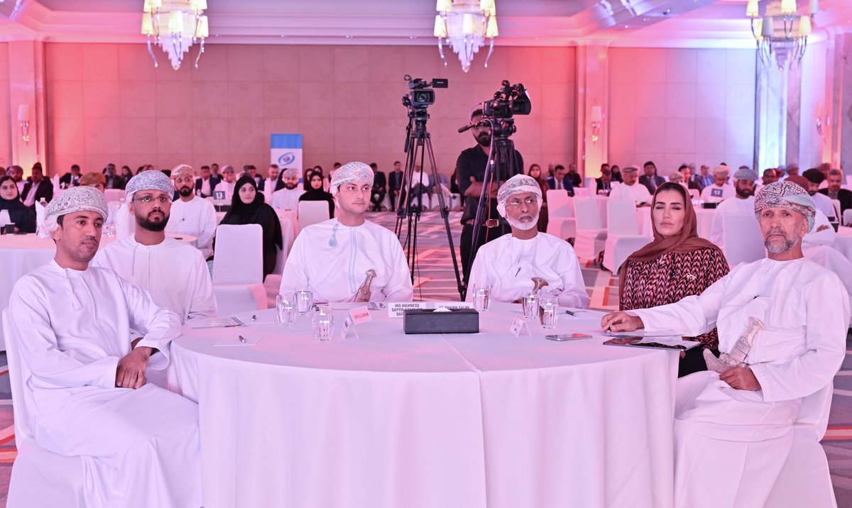 The 10th edition of Digital Transformation Conference underlines the importance of empowering institutions operating in the marketing, banking, oil and gas sectors to adopt integrated digital solutions and keep pace with relevant developments.

n9.cl/8h272