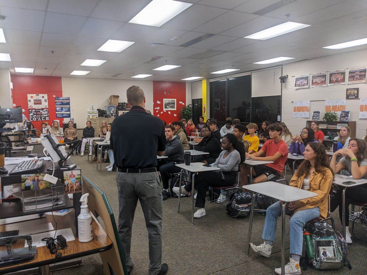 Chippewa Valley Fellowship of Christian Athletes tweet media