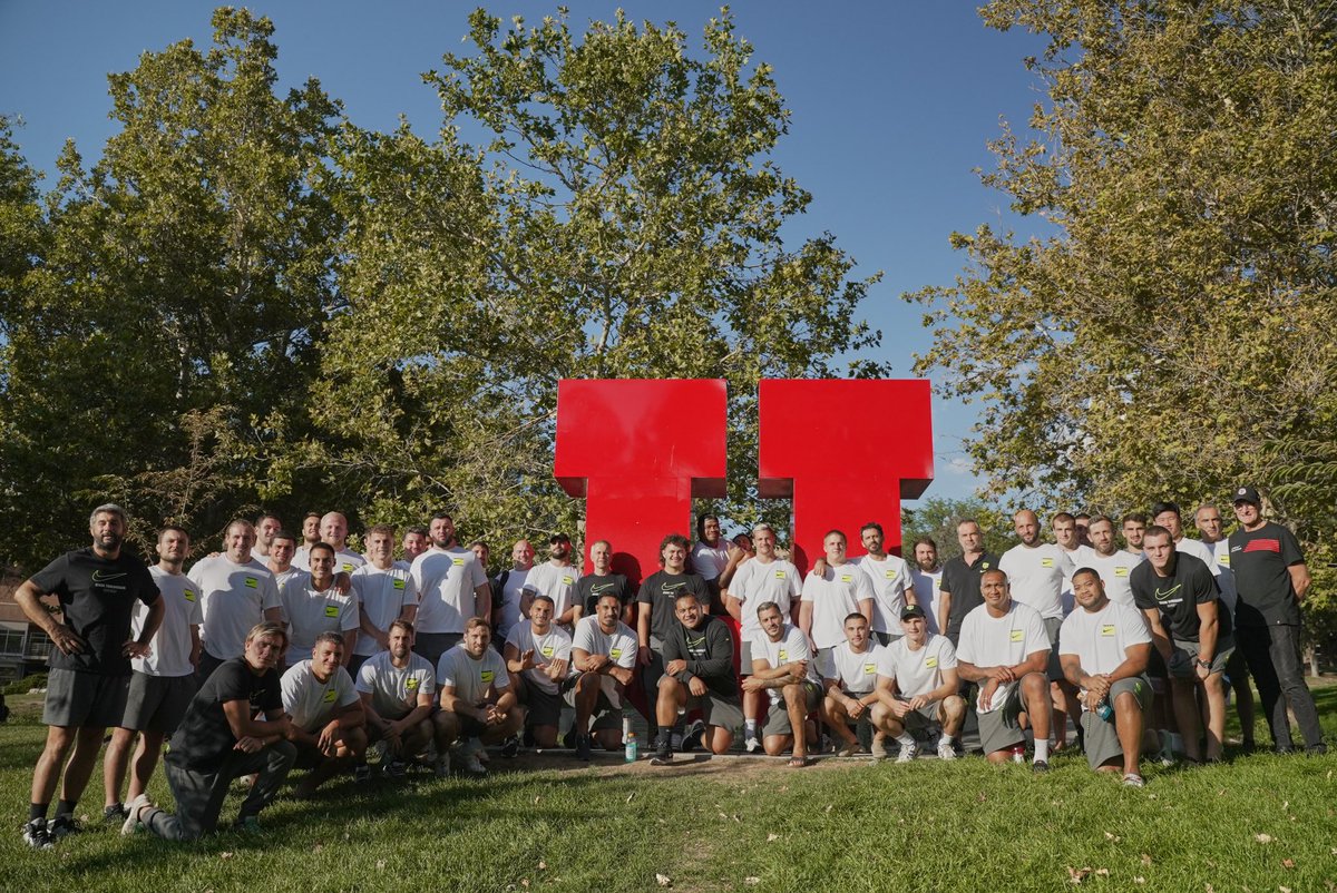 TEAM 👊🇺🇸

#STinUSA by <a href="/Oval3_game/">OVAL3 Officiel</a>