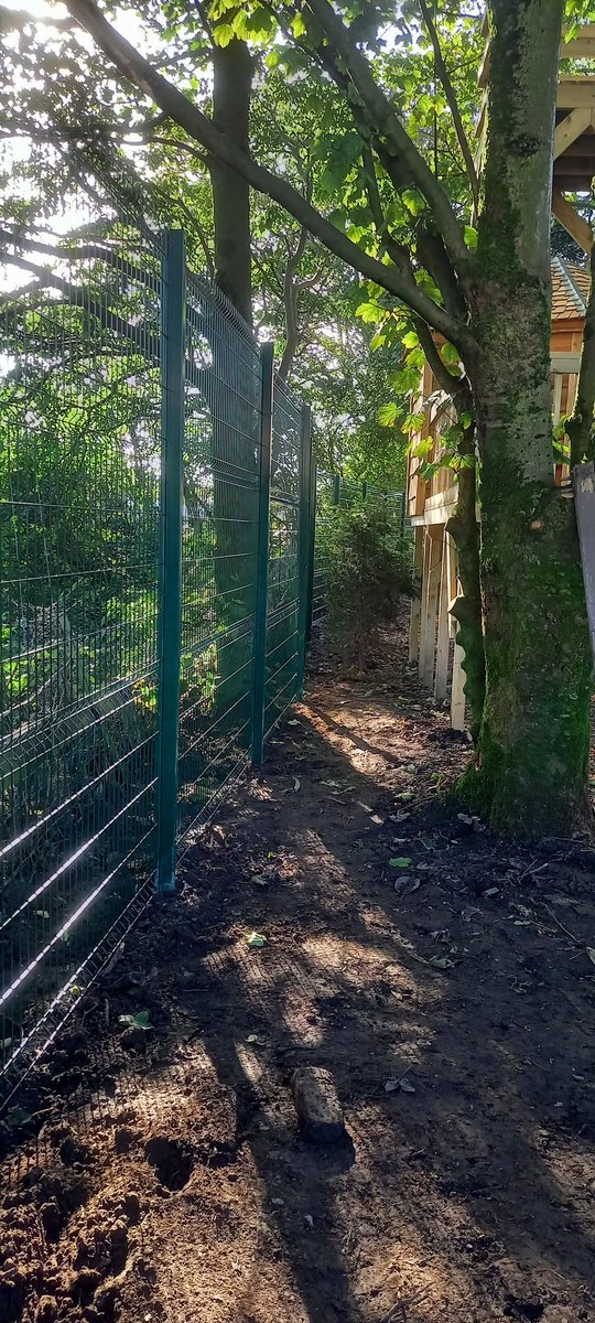 HCFencing's tweet photo. 21 section, 2.7m high #securityfence installed over the last couple of days in #bolton. First time we've used this @CLD_Fencing system which was specified by the client, but im sure it won't be the last. #fencing #greatermanchester https://t.co/3Xo6A7KmKC