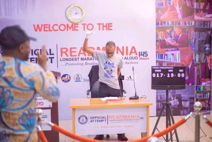 Ediflo7's tweet photo. Best pictures so far from John Obot Reads Aloud
John Obot, man is determined to break this record.
#johnobotreadslud
#johnobotreadsaloud
#UyoBookClub
#Readmania
#ReadToLead
#GWR https://t.co/vBPMZfY9qe