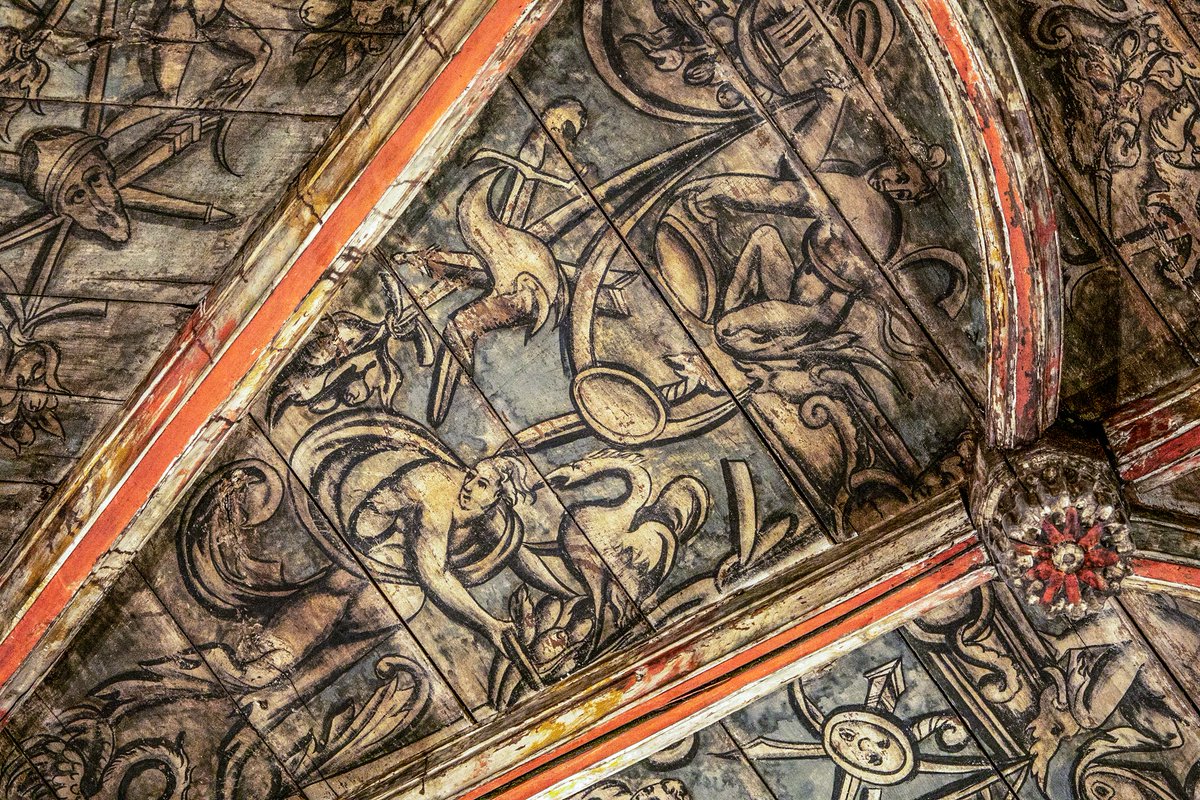 ATENCIÓN🌟 El viernes 15 hay visita guiada a la Iglesia San Andrés de Ibarrangelu.💖Un monumento casi único en su género por su extraordinaria bóveda interior, una gigantesca techumbre de madera policromada. 

634.243.762 ℹ visiturdaibai@nuevaeuropa.eus

visiturdaibai.com