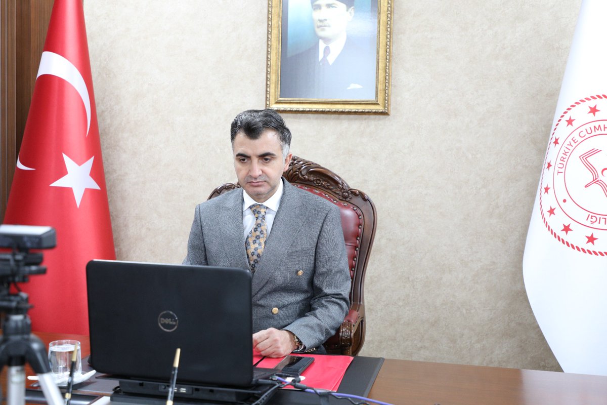 Ordu_MEM's tweet photo. Müdürümüz Mehmet Fatih Vargeloğlu, 19 İlçe Millî Eğitim Müdürümüzün katılımıyla "Sene Başı Genel Değerlendirme Toplantısı" gerçekleştirdi.

#eğitimkentiORDU 
#Ordu 

@tcmeb @Yusuf__Tekin @TCOrduValiligi @mhilmiguler @mfvargeloglu https://t.co/pwMQ5EISZN
