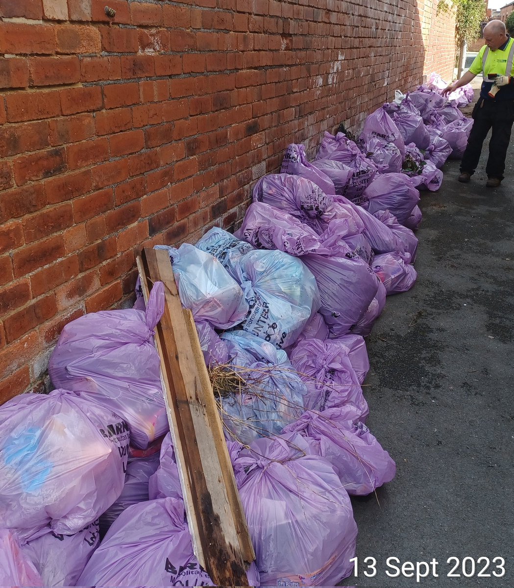 FrisbyKev's tweet photo. A lovely day in the Dearne thank you to all the volunteers that helped today https://t.co/n6Ivkjjxta