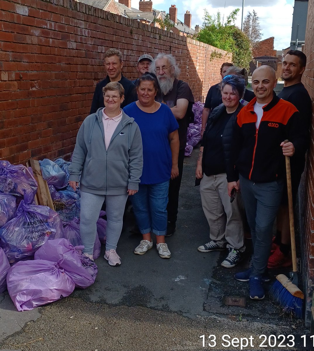 FrisbyKev's tweet photo. A lovely day in the Dearne thank you to all the volunteers that helped today https://t.co/n6Ivkjjxta