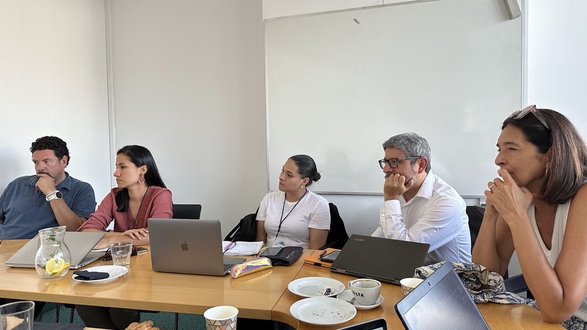 InstituteforED's tweet photo. This week, the #Adelante2 project consortium kicked off our journey in Slovenia. After a welcoming reception at the Faculty of Social Sciences, UL, we held an impactful meeting at the Ministry for Labor, Family, and Social Affairs, and the Ministry for Solidarity-Based Future. 🤝 https://t.co/zrWJ7BKoRb