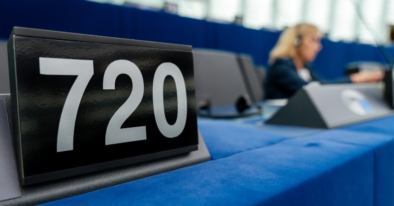 Europarl_EN's tweet photo. MEPs have approved the European Council’s decision to increase the number of seats in the European Parliament for the next legislative term from 705 to 720.