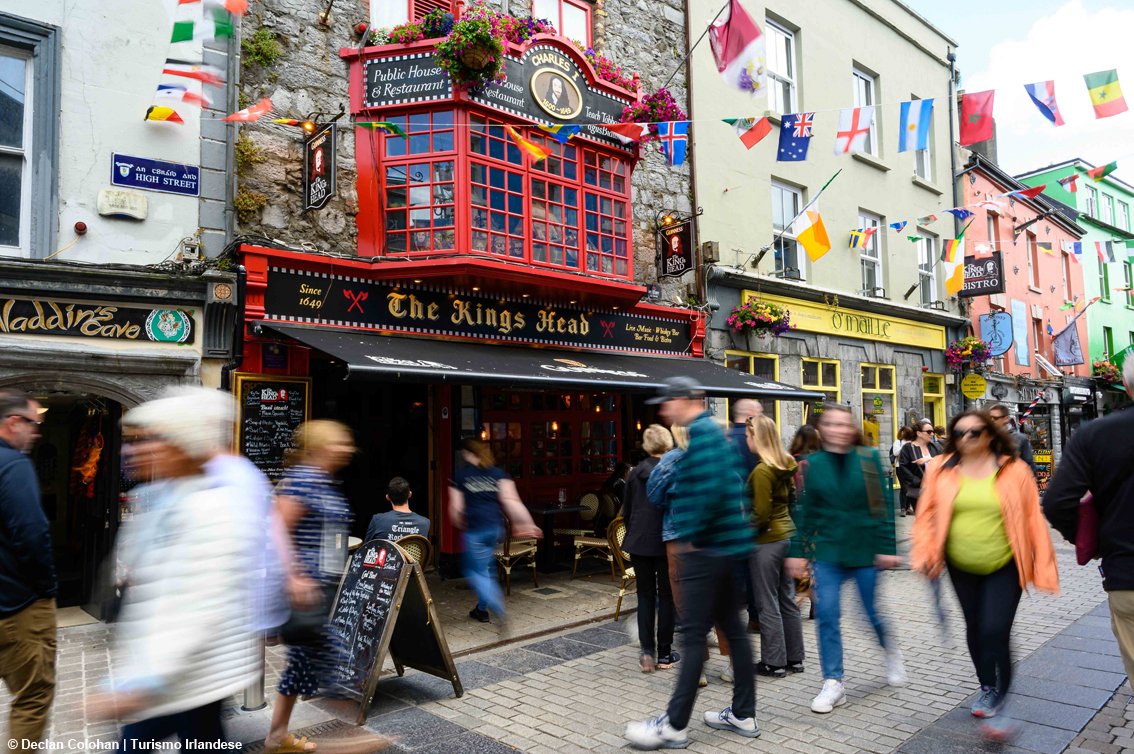 Irlanda: Galway tra whiskey e ostriche, un festival e percorsi tematici per frutti di mare e spirito 
Leggi la notizia shorturl.at/dwEM3 

#irlanda #galway #whiskey #ostriche #festival2023 #turismo @TurismoIrlanda #IrlandaDrittoAlCuore