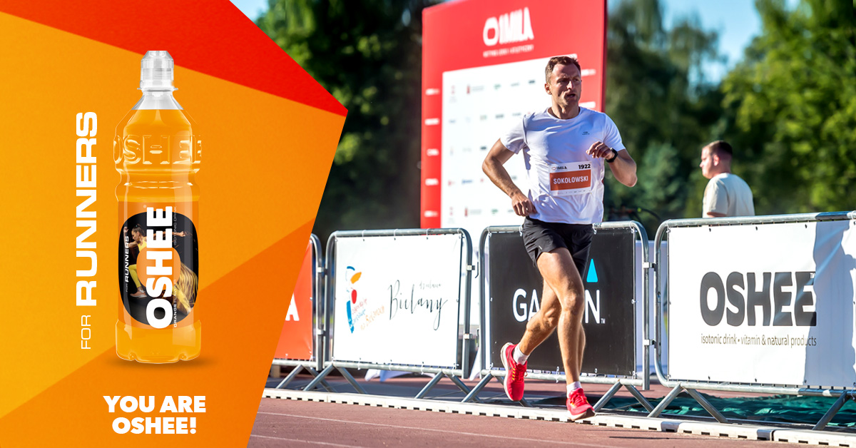 Już w tę niedzielę w Poznaniu odbędzie się #1MILA! To impreza organizowana dla biegaczy-amatorów, podczas której będzie można poczuć prawdziwego ducha rywalizacji. 💪 A gdzie sport, tam i OSHEE! 🤝 Autor zdjęcia: sportografia.pl