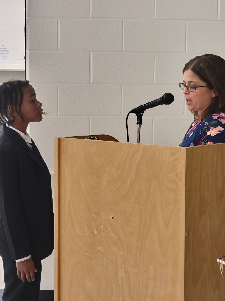 MtCarmelES_HCS's tweet photo. #JrBeta inductions we’re held last night! Way to go, Mustangs!! We are so proud of you! #MustangsRock #MoreCelebrating #YouBelongInHenry #WinningForKids @allisonfoles @iammrsbolds @AntonioMattox2 @drattenyascott @medianikkiadams @HenryCountyBOE https://t.co/BaIrILlZuf