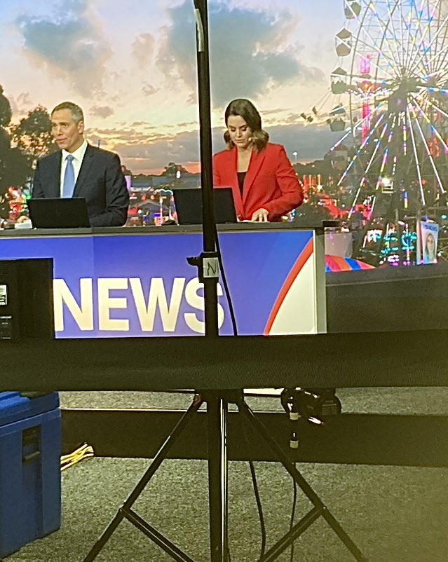 @9NewsAdel @BrentonRagless @KateCollins9 I took these on Friday down at @adelaideshow BUT owing 2 a mishap where my phone decided it wanted 2 kiss the pavement in the carnival area (😳😰), couldn’t share these until today. Really enjoyed meeting u both after the broadcast. ☺️