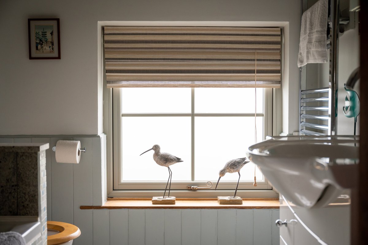 Residence Collection (@residence9) on Twitter photo We cannot get enough of this elegant Shropshire countryside home transformed with Sage windows and doors from The Residence Collection. ๐
โ๏ธ<a href="/HWLWindows/">HWL Windows</a>
๐ ๏ธ<a href="/Fairmitreshrops/">Fairmitre Shropshire</a>
โจ eu1.hubs.ly/H05ktQV0
#blog #R9 #painswick #countryhome #timberalternativewindows #newwindows We cannot get enough of this elegant Shropshire countryside home transformed with Sage windows and doors from The Residence Collection. ๐
โ๏ธ<a href="/HWLWindows/">HWL Windows</a>
๐ ๏ธ<a href="/Fairmitreshrops/">Fairmitre Shropshire</a>
โจ eu1.hubs.ly/H05ktQV0
#blog #R9 #painswick #countryhome #timberalternativewindows #newwindows