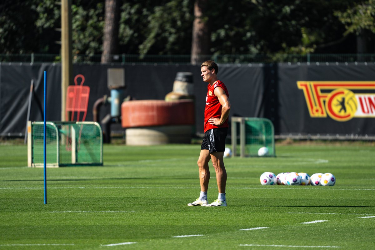 1. FC Union Berlin (English) tweet media