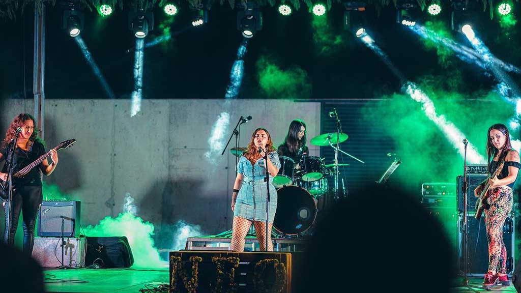 El NEO Fest celebra la seua quarta edició amb un dia més de festival a Xerta

📷 LA NOTÍCIA: setmanarilebre.cat/el-neo-fest-ce…

<a href="/neofest__/">NEO Fest</a> <a href="/gepecedc/">GEPEC-EdC</a> @_MariaCliment <a href="/merce_falco/">Mercè Falcó</a> <a href="/omnium/">Òmnium Cultural</a> <a href="/Dipta_cat/">Diputació de Tarragona</a> <a href="/CulturaStte/">CulturaTerresEbre</a> #TerresdelEbre