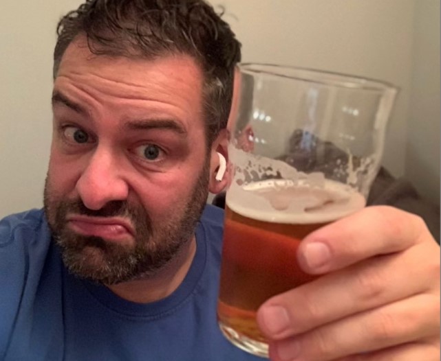 EXCLUSIVE: Dad who sank 30 pints a weekend unrecognisable two years after ditching booze
dailystar.co.uk/real-life/dad-…