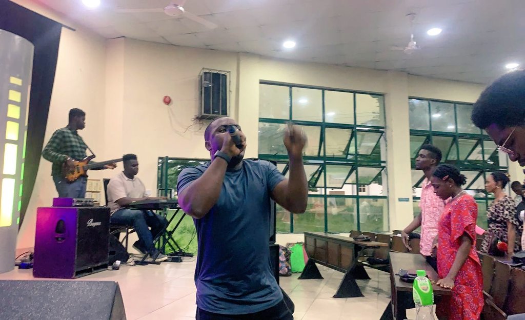 ‼️‼️‼️‼️‼️‼️‼️‼️‼️‼️
*FELLOWSHIP O'CLOCK*🚨
 Our victory is sustained through the application of our knowledge of him
Don’t miss out, this powerful evening.
Venue
inside the ICAN Lecture Hall,
right behind the senate building.*
🧭*Time* is 5:00PM
➡️ *Every* Wednesday.