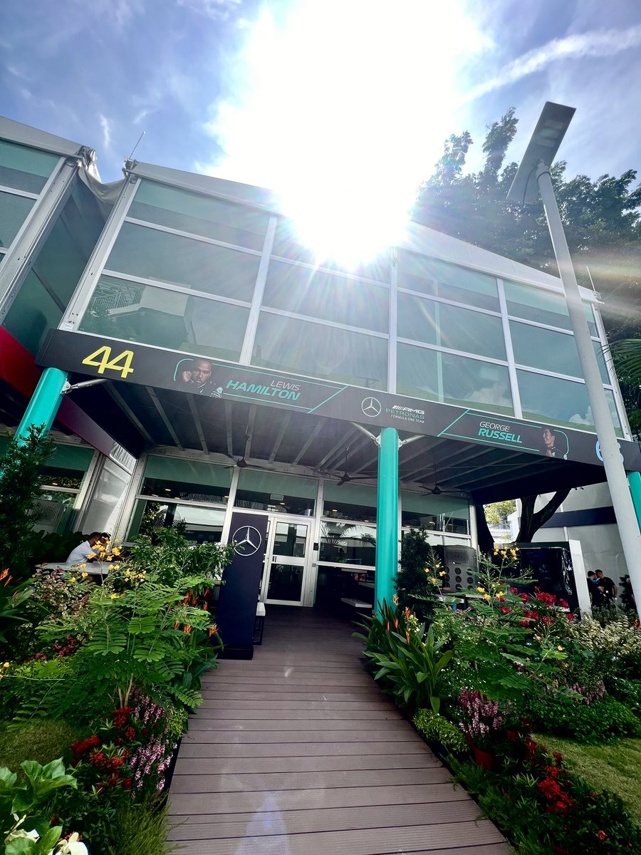 📍 Singapore. Here’s our home for the week.