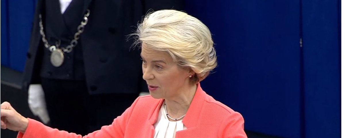 SeasAtRisk's tweet photo. More free trade agreements mean more shipping 🚢&amp; more impacts on our #BluePlanet🌍.
We need to tackle overconsumption and go #BeyondGrowth,  peak shipping while shaping new business models more respectful of our planetary boundaries.🦋🪸🦑🐝
@VonDerLeyen #SOTEU23 #shippingchange https://t.co/Q7bJx1FkS8