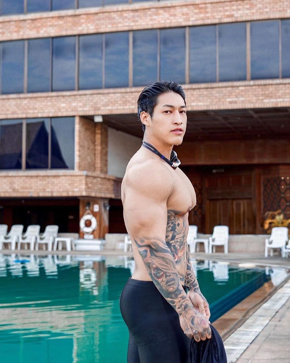หูยยยยย โคตรดือออ 🥰

ติดตาม “NuengShot” ได้ที่แอป Mr.FOX  คลิก mrfox.com/download หลังดาวน์โหลด กดเลือก “Fit Man”

#DownloadMrFOX 
#หนุ่มหล่อ #ดีต่อใจ #หล่อมาก #sixpack #body #กล้าม #badboy #badguy #ชายไทย #cuteboy #sexyboy #sexyman #sportman