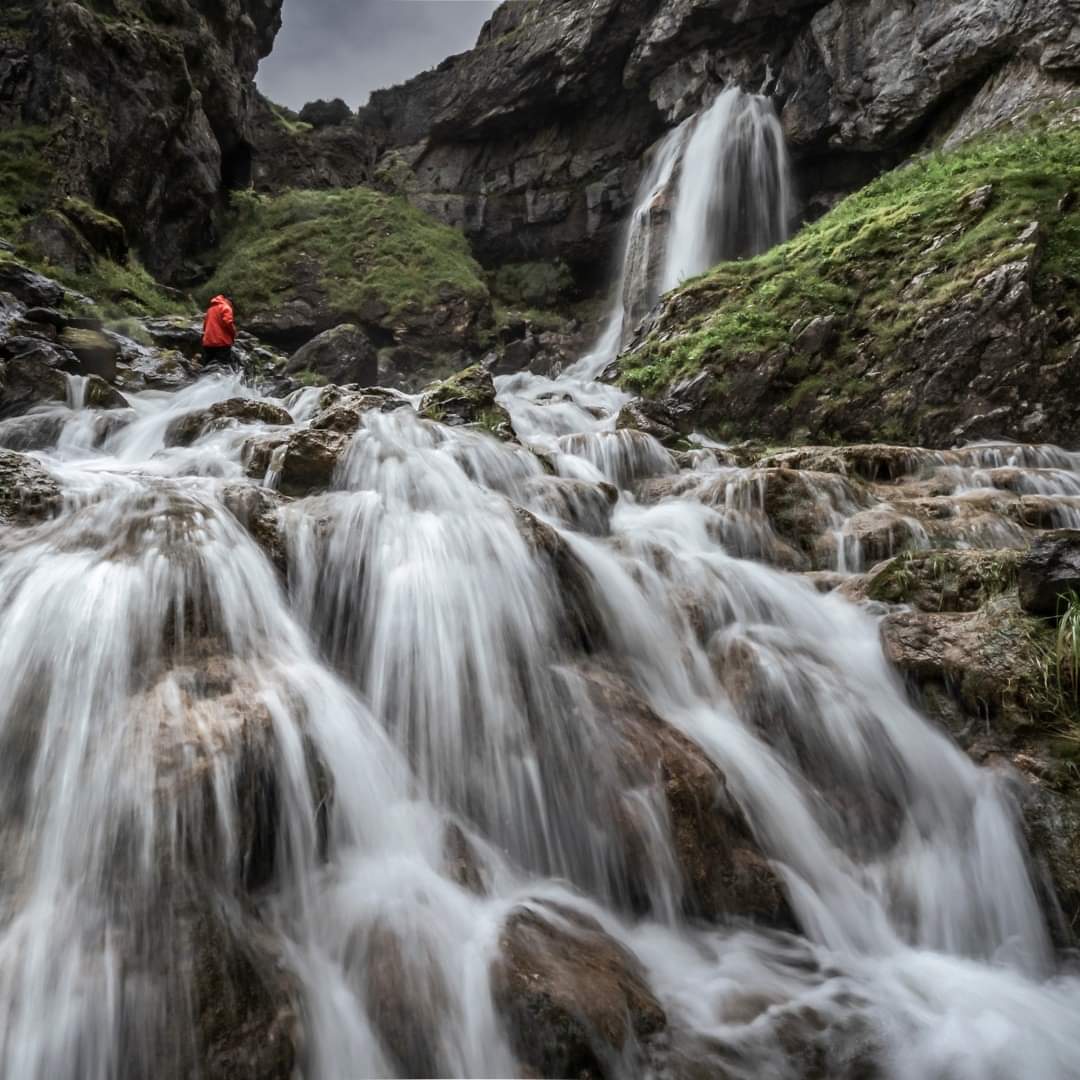 Ginger_Captures's tweet photo. Gordale Scar as you've never seen it before premier's tonight at 5pm over on my YouTube Channel.... this one is not to be missed.....
https://t.co/4zSfVew1PY

#yorkshire #epic #landscapephotography https://t.co/89Iz8IlbRW