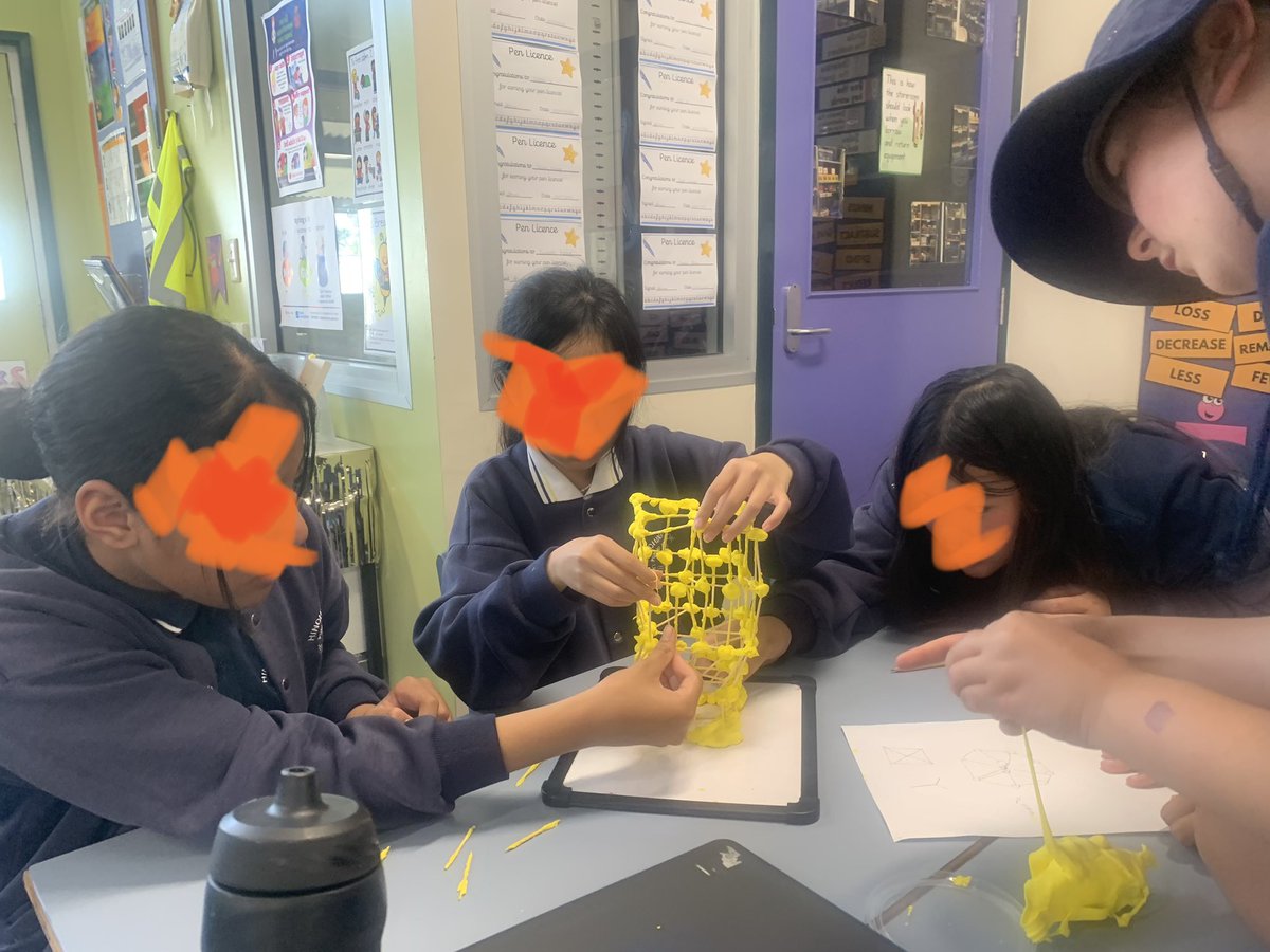 thuylibrarian's tweet photo. Encouraging communication and team work to build the tallest strongest tower using clay and toothpicks. #STEM #STEMeducation @HinchinbrookPS https://t.co/gAYZzYmgoi