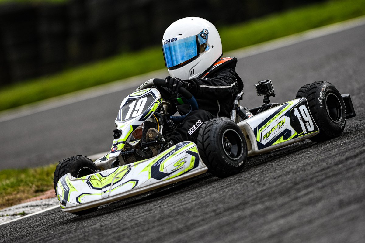 santiracing78's tweet image. Last weekend I did my 4th ever race, the 7th round at the TKC sprint series. 

Against some leading national drivers, I was able to lead my first-ever race for 5 laps before they got past me due to my engine getting a bit warm.

We keep on improving! 💪