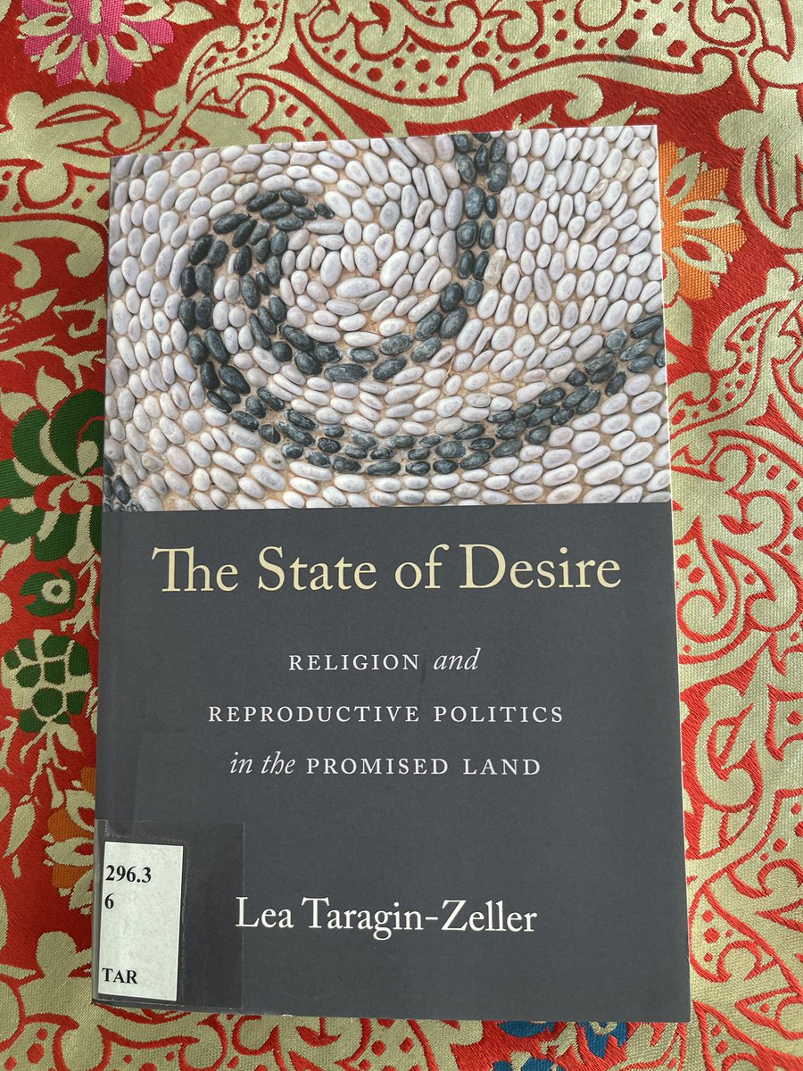 petoandrea's tweet image. @leataragin congratulations 🎈 your #book is at @ceu #libray! Looking forward to reading it! @NYUpress #booksmatter