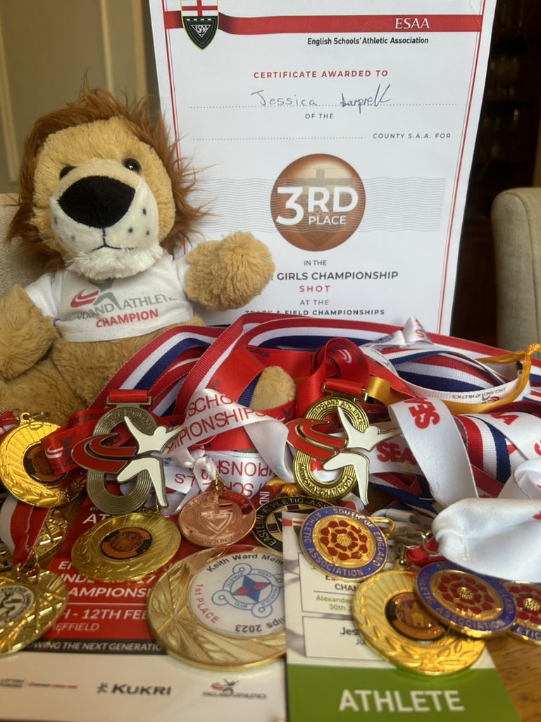 Jess Lamprell tweet media