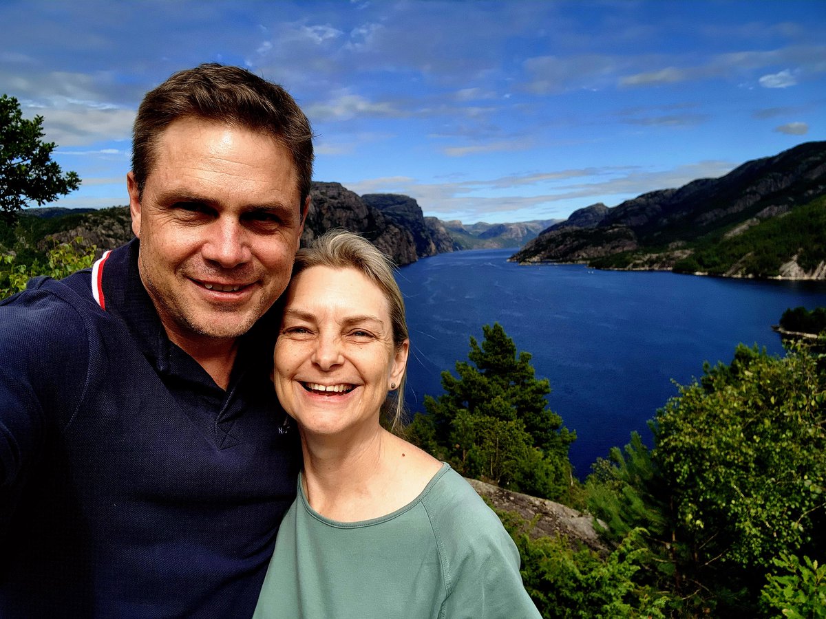 DavidRoome's tweet photo. @Discovery_SA Norway fjord getaway with #VitalityTravel using #DiscoveryBestBank and #VitalityRewardsWednesday for some great memories https://t.co/DXc8S0TE26